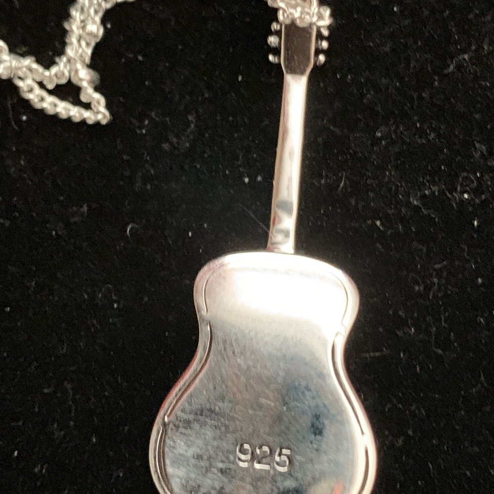 Guitar Pendant - Picture 3 of 4